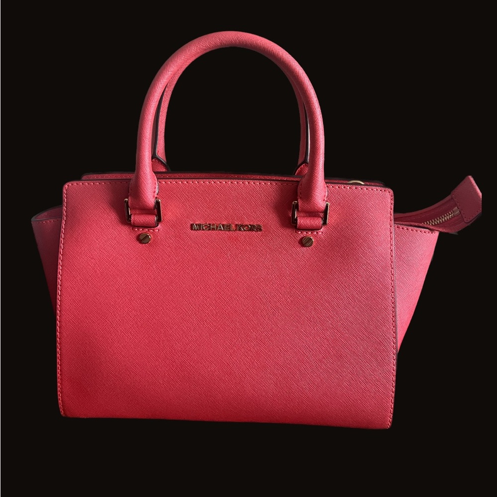 NEW- Michael Kors Selma - Coral Reef - Medium TZ Satchel- Leather